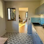 Maison Moderne Au Calme A *