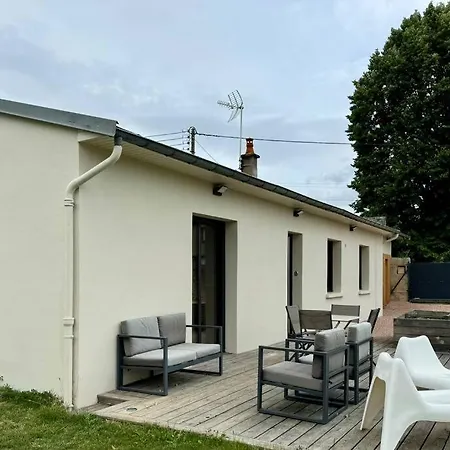 Hébergement de vacances Maison Moderne Au Calme à Gannat