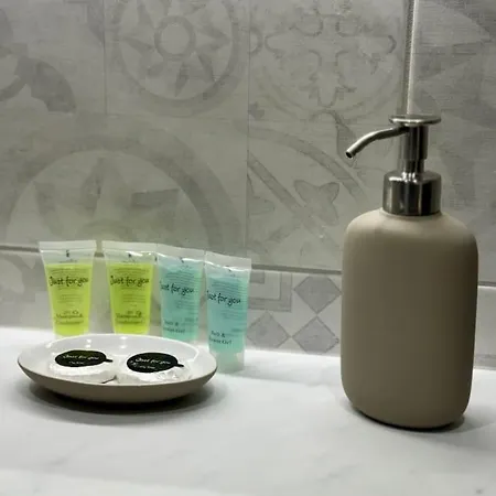 Maison Moderne Au Calme à *